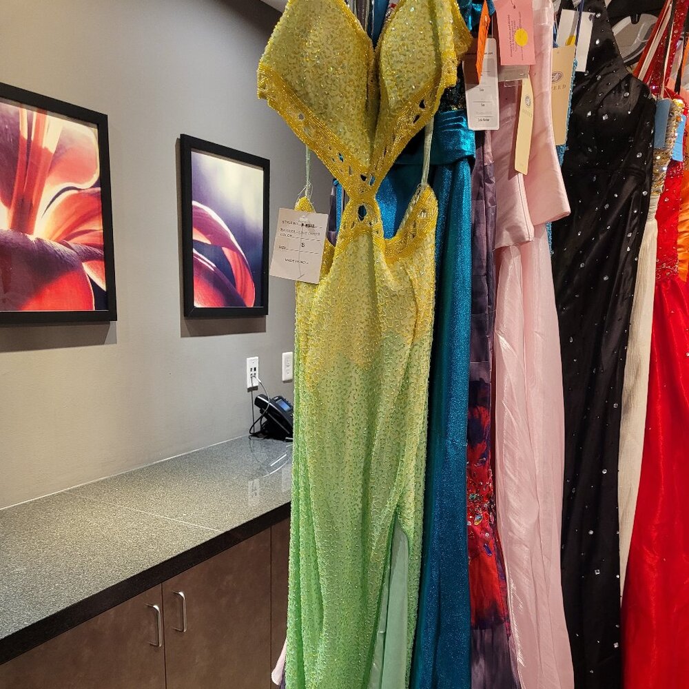 Precious Formals P8312 Size 2 Prom Dress 100% Silk